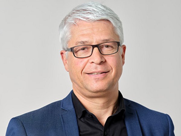 Daniel Petermann, Director Logistics Daniel Petermann, Director Logistics